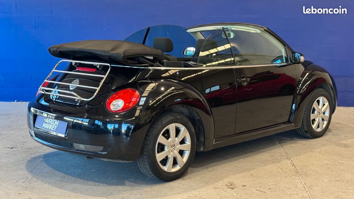 Volkswagen New Beetle Cabriolet 1.6 102ch - Distribution neuve - Rien à prévoir - Sièges chauffants - Climatisation - Radar de recul (image 5)