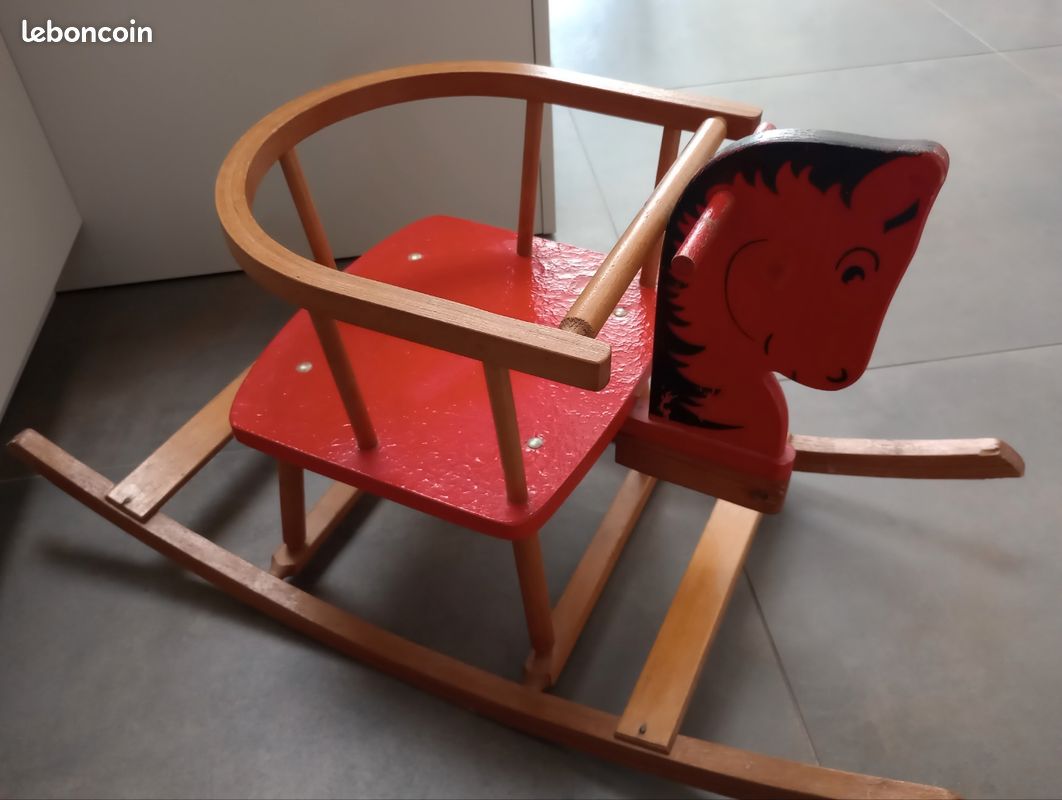 Cheval de bois (image 4)
