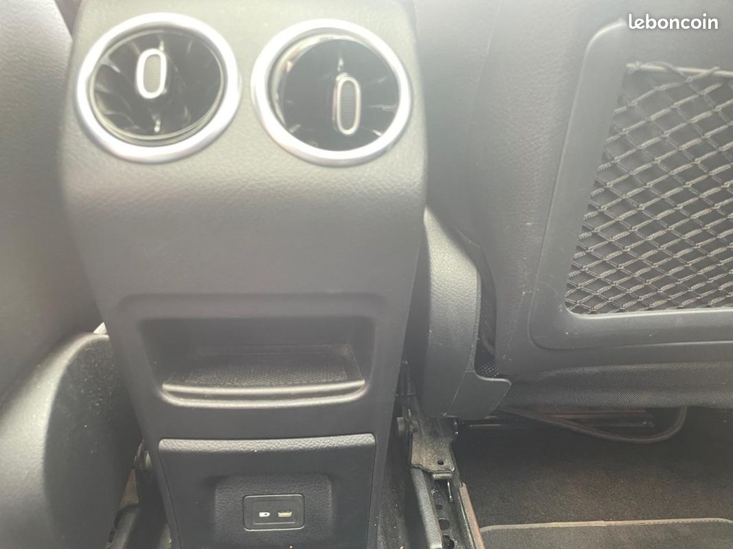 MERCEDES CLASSE B B 250 e Hybrid EQ Power - BV 8G-DCT AMG Line GARANTIE INTEGRALE 12 MOIS (image 33)