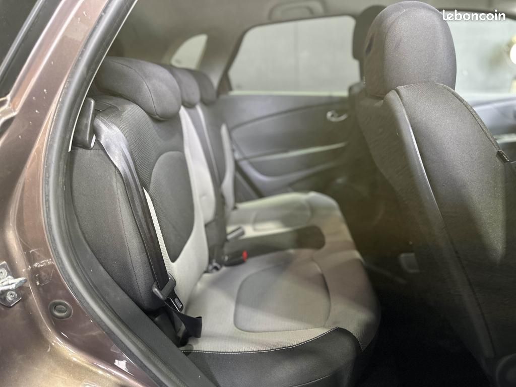 RENAULT CAPTUR 1.5 dCi - première main - entretien complet - garantie 12 mois (image 12)