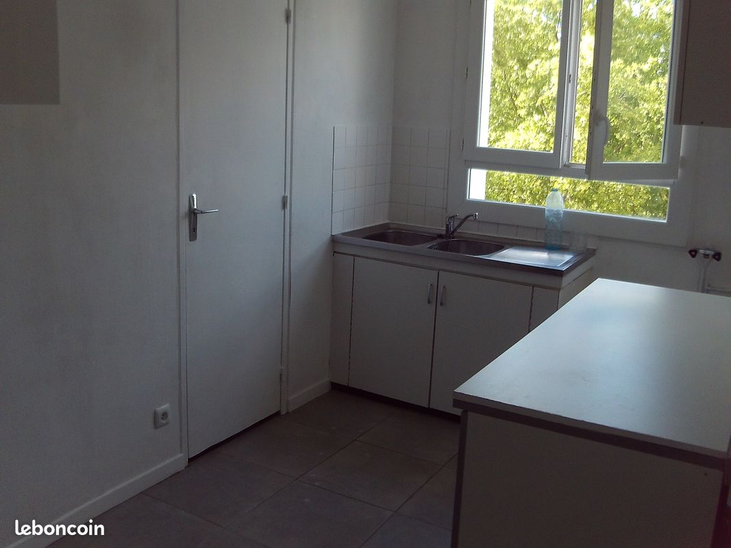 Appartement 3 pièces 69 m² · à Le Mans · 69 m² · 660 €