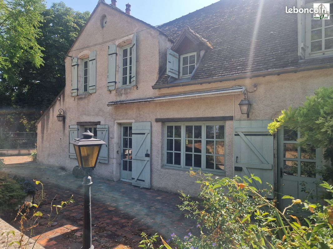 Maison 11 pièces 172 m² · à Beaune · 172 m² · 399 000 €