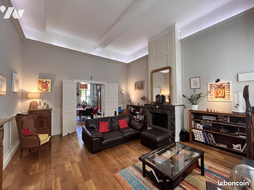 Maison 9 pièces 210 m² · à Douai · 210 m² · 299 000 €