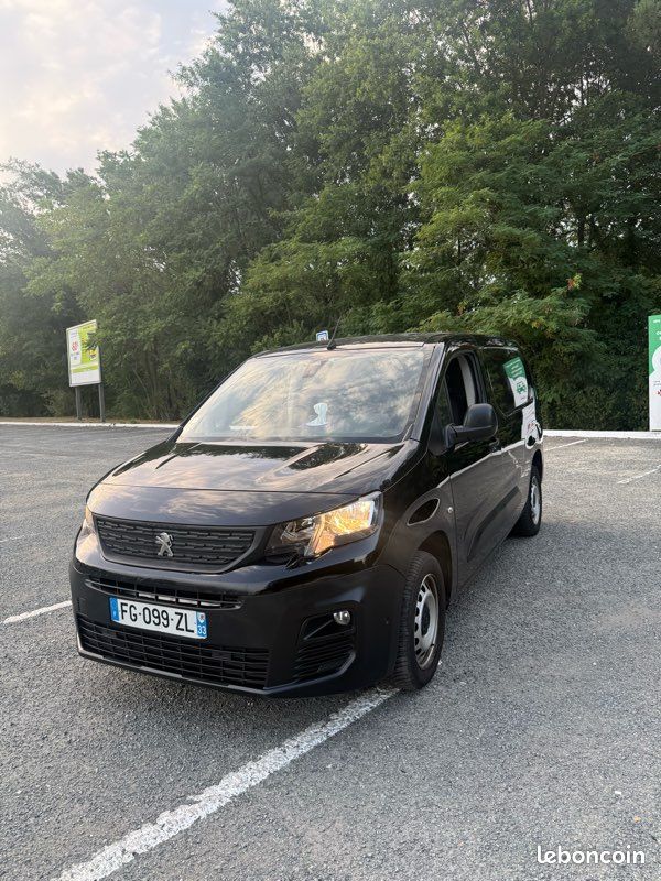 Partner 1.5 blue hdi 130 (image 1)