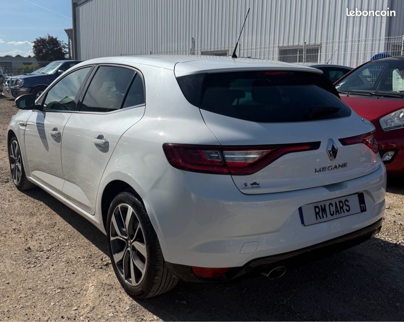 RENAULT Mégane VI 1.2 Tce 130ch Pack intens (image 4)