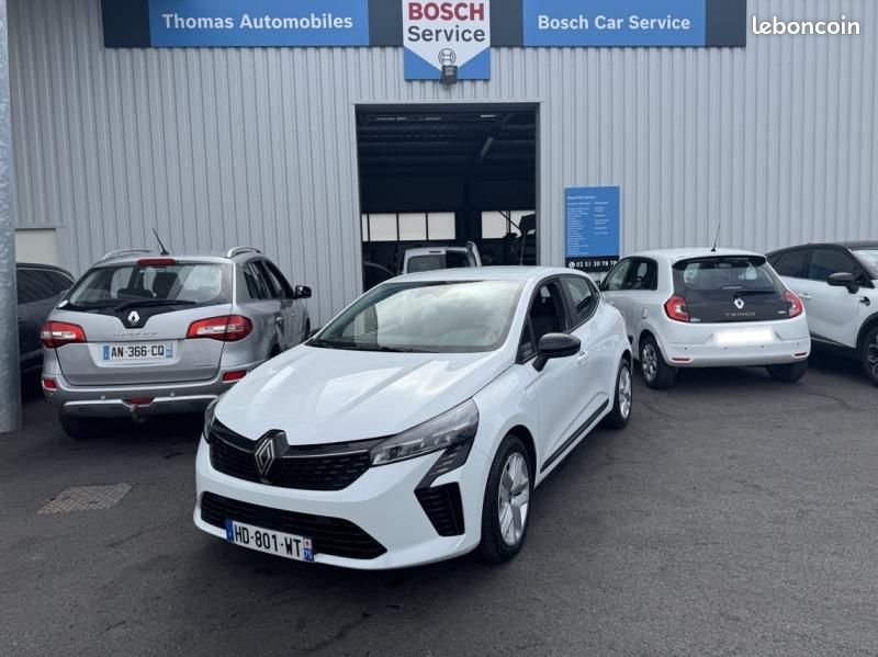 Renault Clio 1.5 Blue dCi 100ch Evolution (image 1)