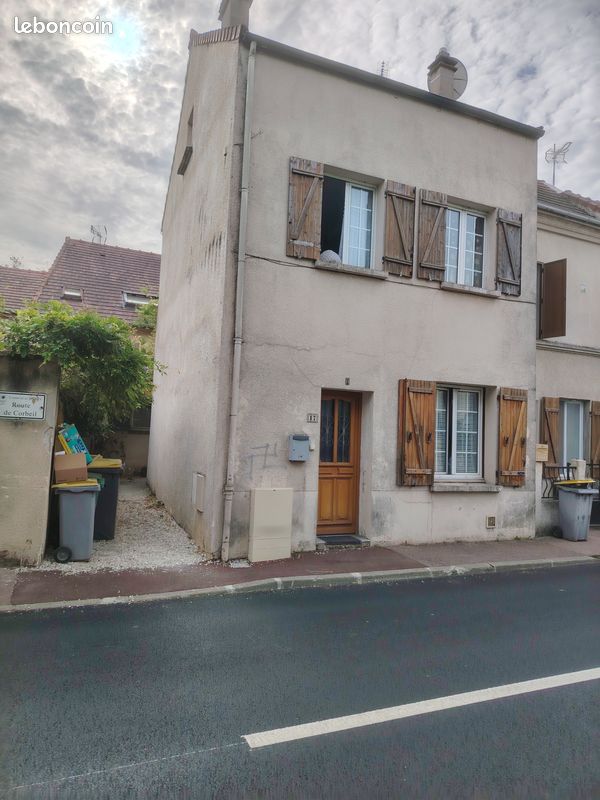 Maison 4 pièces 100 m² · à Tigery · 100 m² · 160 000 €