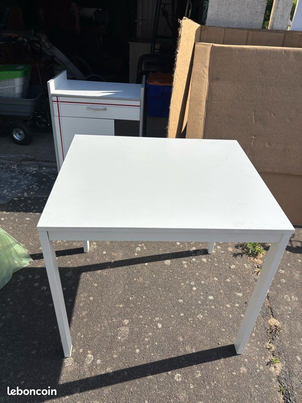 Table extensible IKEA VIHALS (image 2)