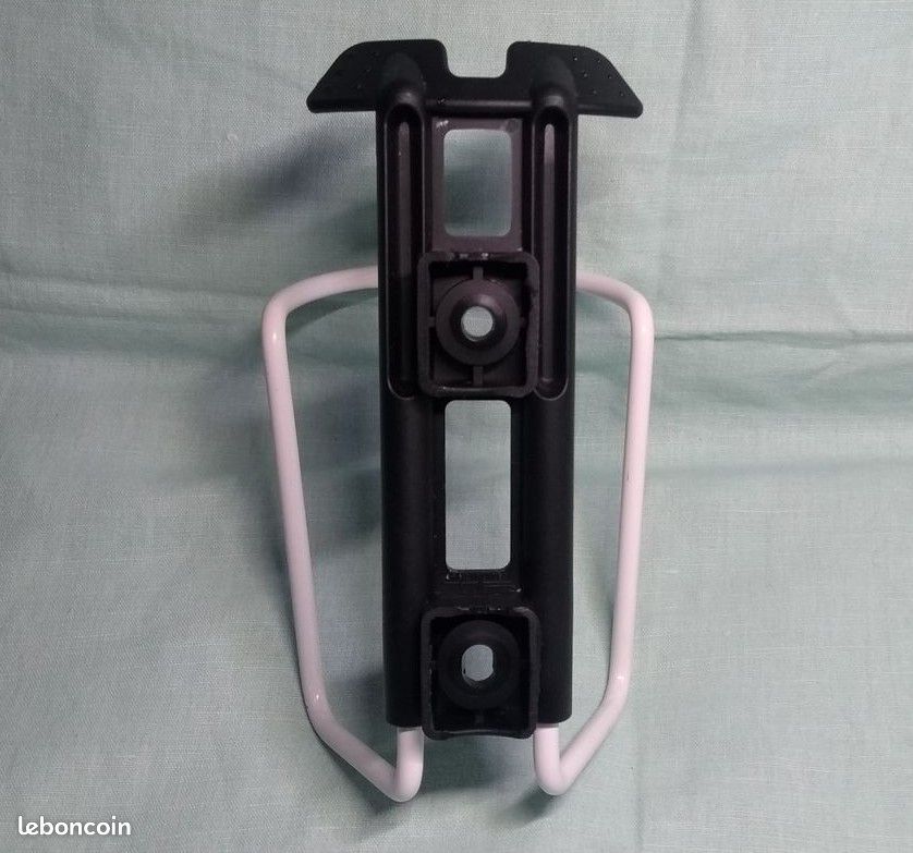Support double porte-bidons DualMount