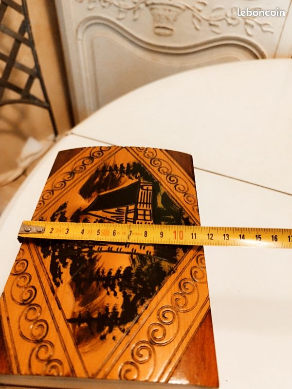 Boite à bijoux ou à secrets, en bois gravé (image 9)