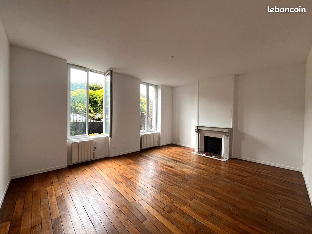 Appartement 2 pièces 44 m² · à Crépy-en-Valois · 44 m² · 680 €/mois