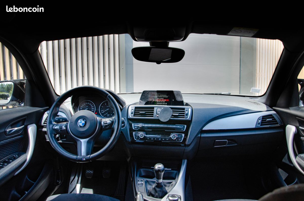 BMW 114d - PACK M SPORT (image 3)