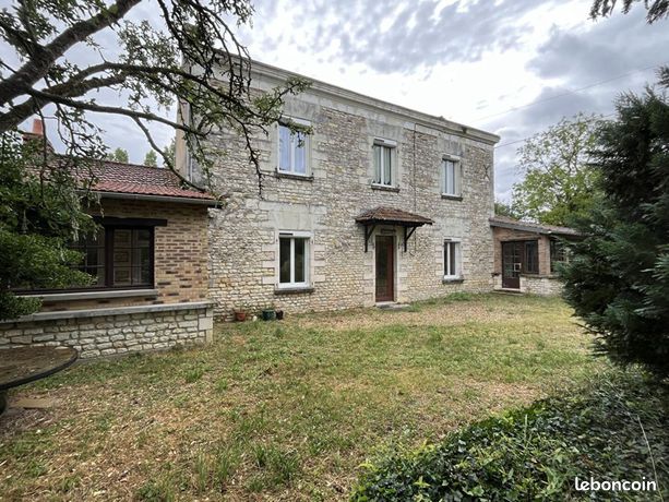 Maison 6 pièces 150 m²