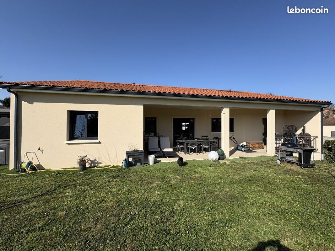 Maison 7 pièces 124 m² · à Figeac · 124 m² · 373 000 €