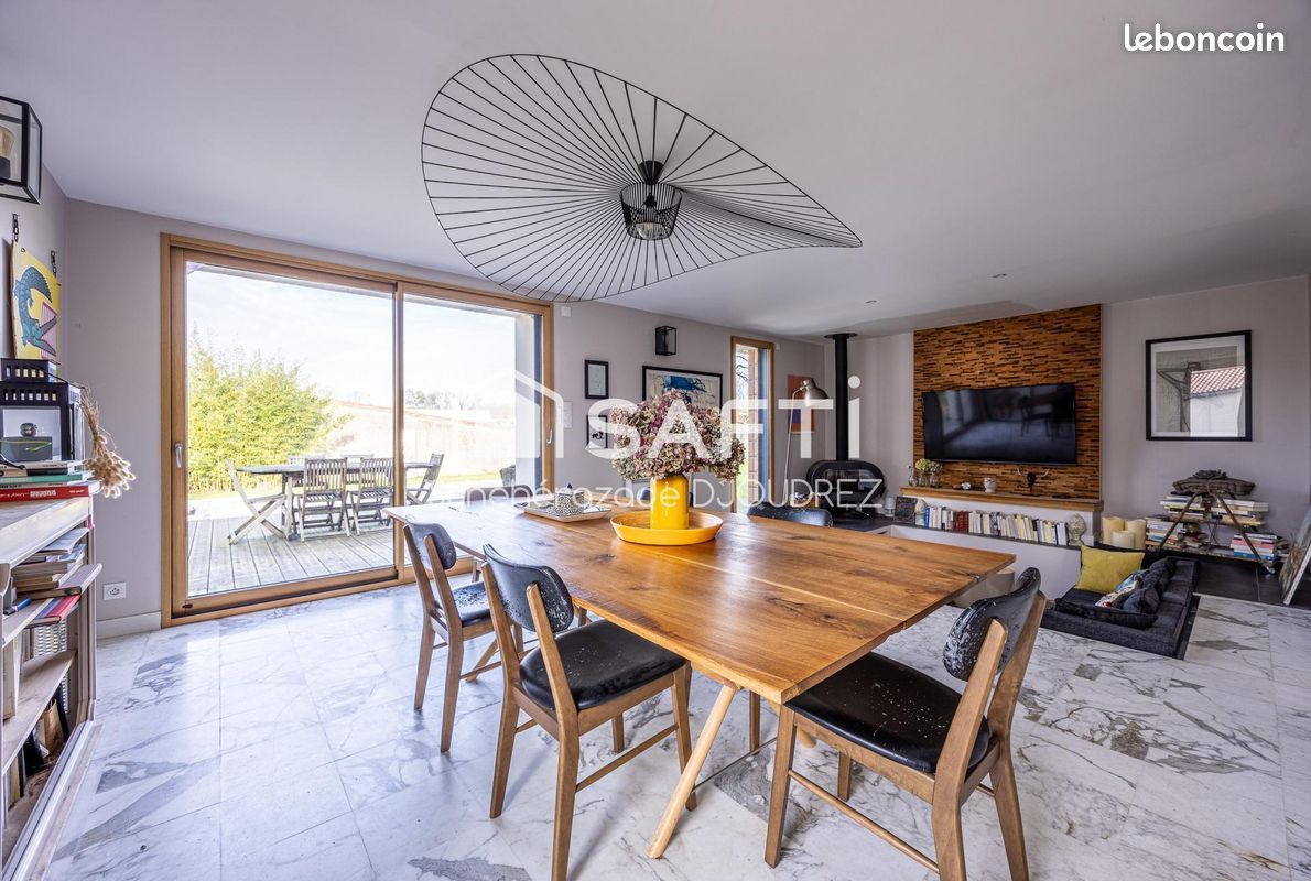 Maison 6 pièces 172 m² · à Saint-Fulgent · 172 m² · 345 000 €