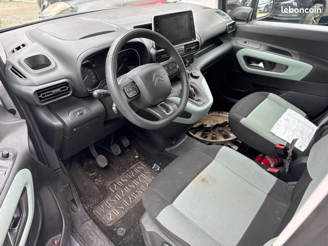 Citroën Berlingo 3 M PHASE 1 1.5 BLUE HDI - 16V TURBO (image 6)