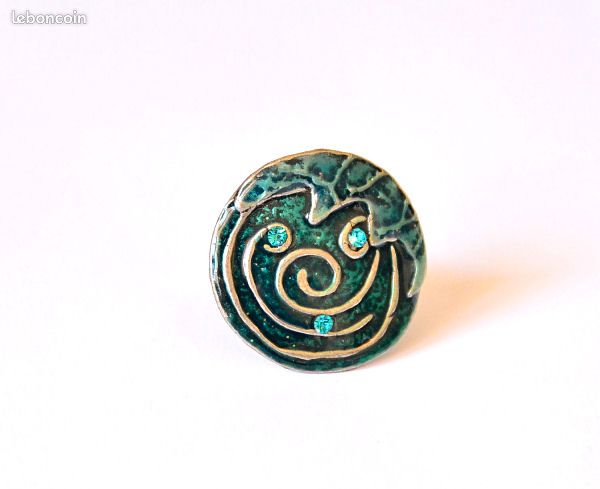 Bague ronde en émail bleu (image 1)