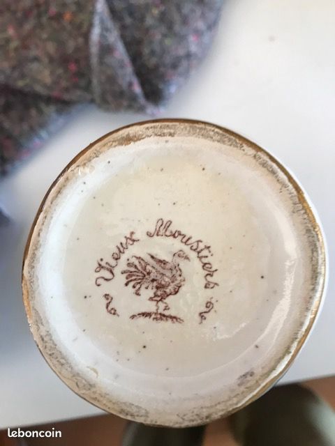 Vase en véritable vieux Moustier (image 2)