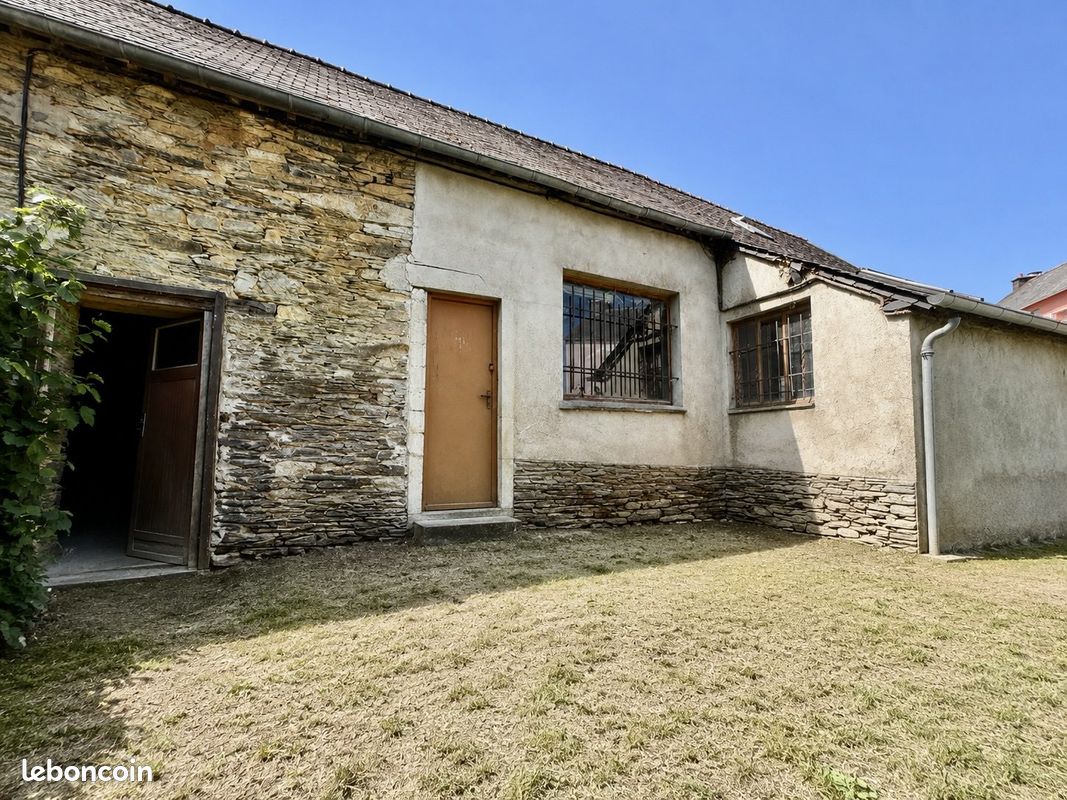 Maison 2 pièces 100 m² · à Guerlédan · 100 m² · 70 900 €