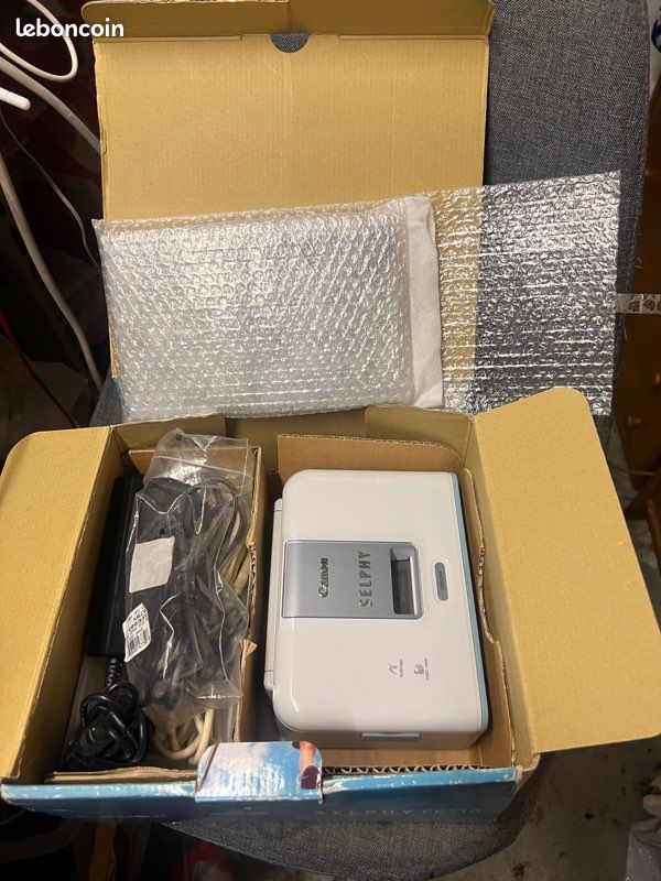 Canon selphy CP510 compact photo printer (image 2)