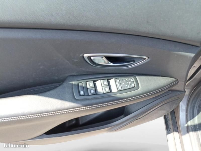 Renault Grand Scenic 1.7 Blue dCi 120ch Business 7 places (image 22)