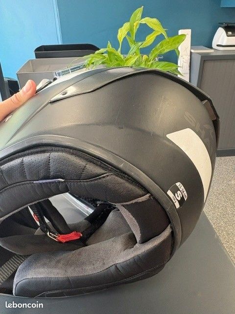 Casque moto intégral SHARK noir mat (image 3)