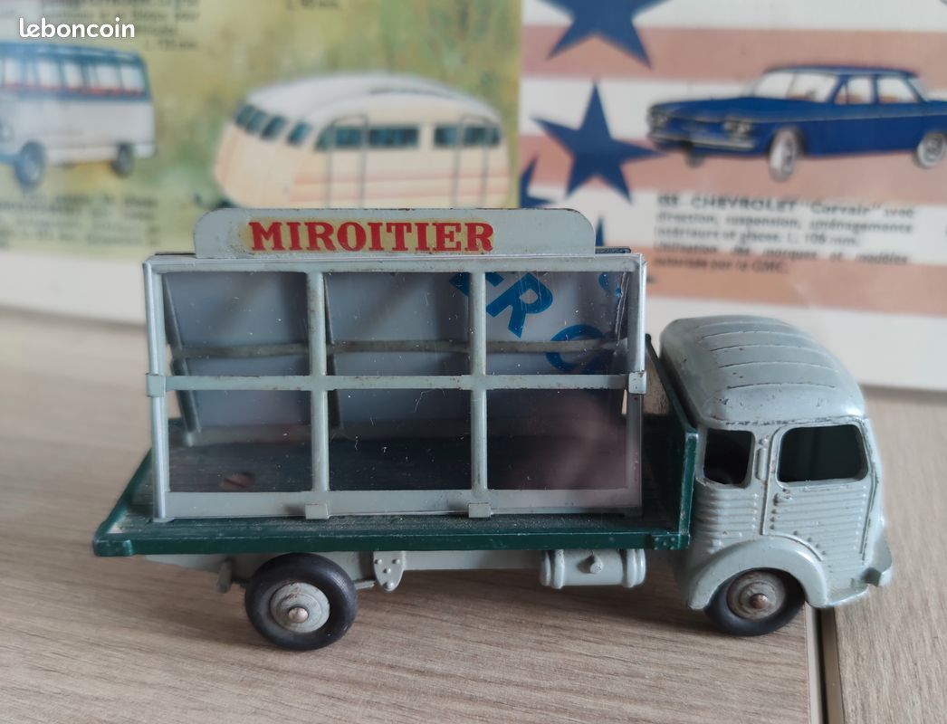 Camionnette Simca Cargo Dinky Toys Atlas 33C - 1/43, Métal - Neuf En Boîte
