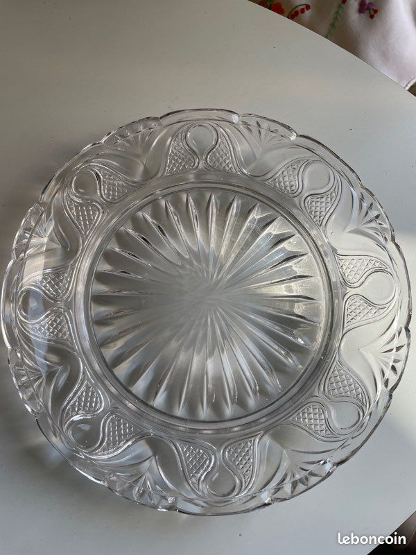 Petite cloche en verre pressé fromage/beurre - France