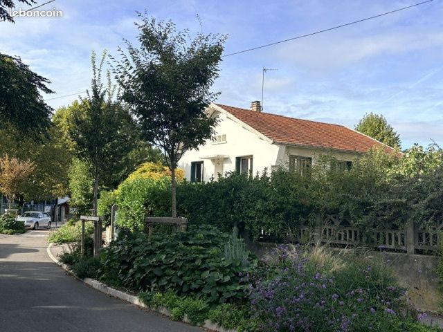 Maison 4 pièces 76 m² · à Bourgoin-Jallieu · 76 m² · 249 000 €