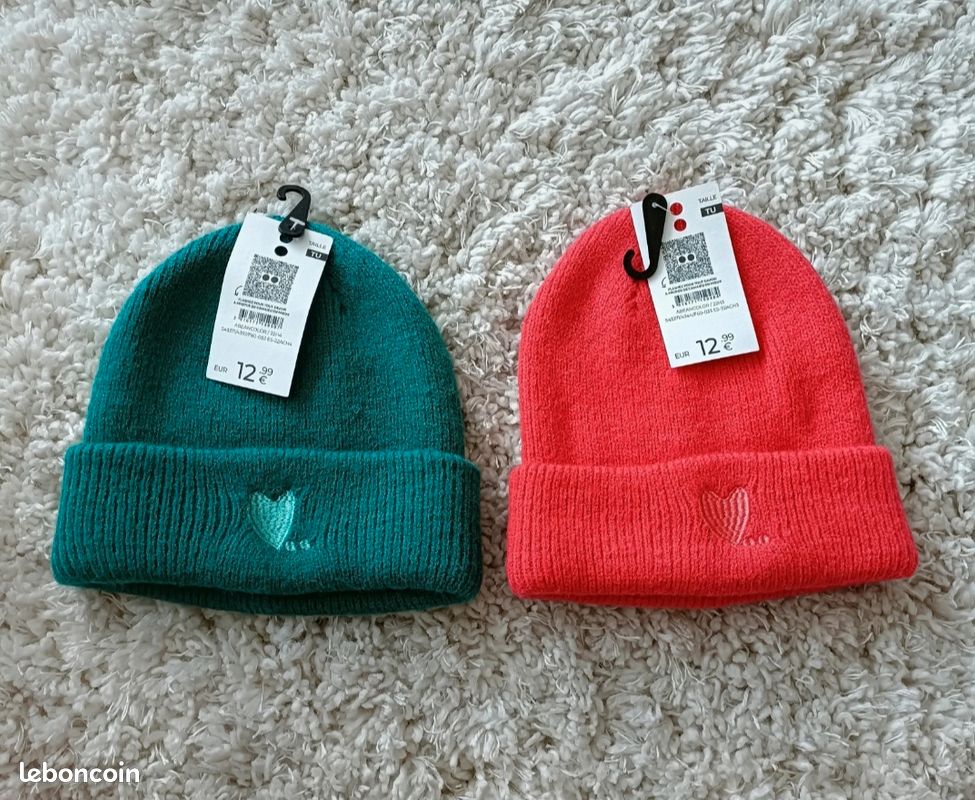 Bonnet bleu Camel neuf (Neu und originalverpackt) in Vernayaz für CHF 1