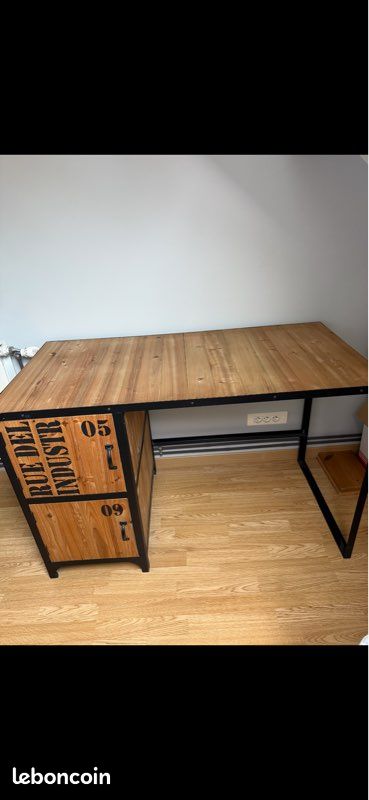 Bureau industriel (image 1)