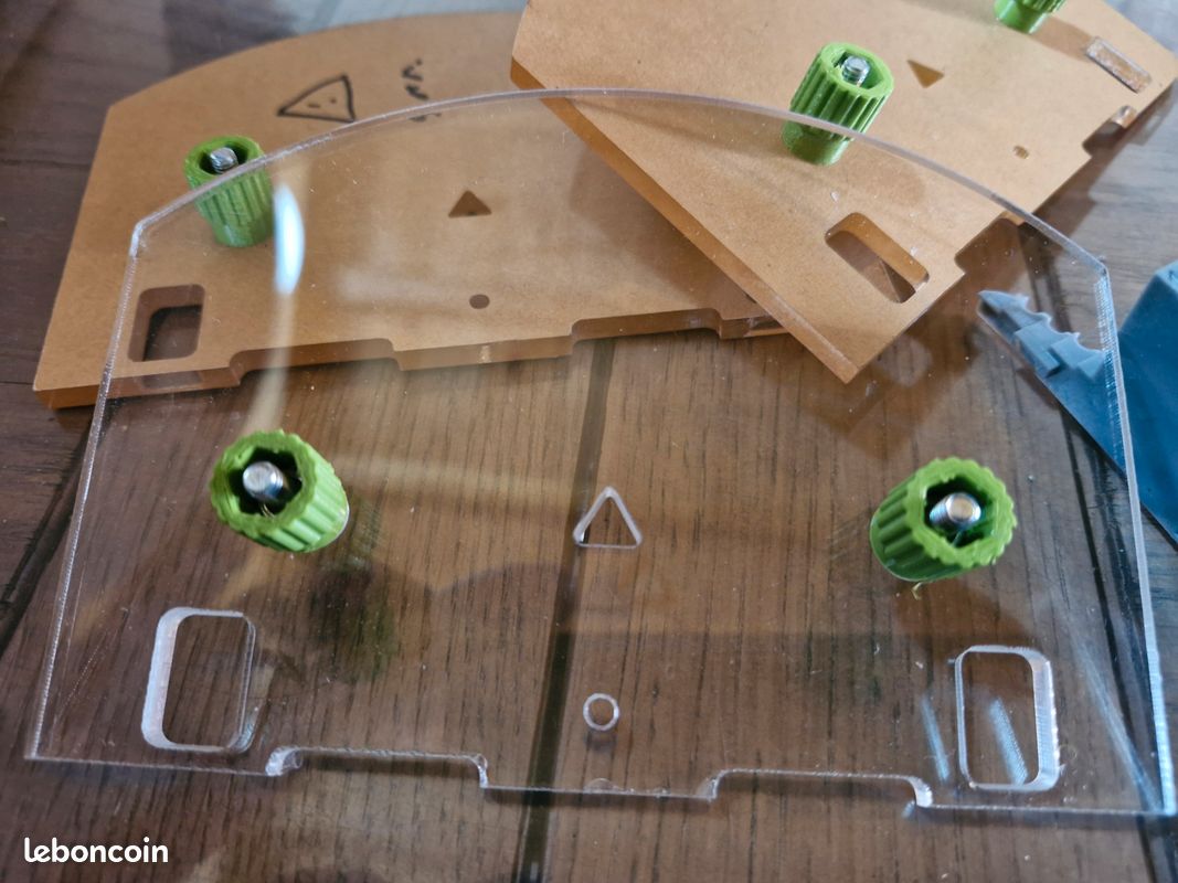 Cale en plexiglas de 4 mm pour domino 700 (image 6)