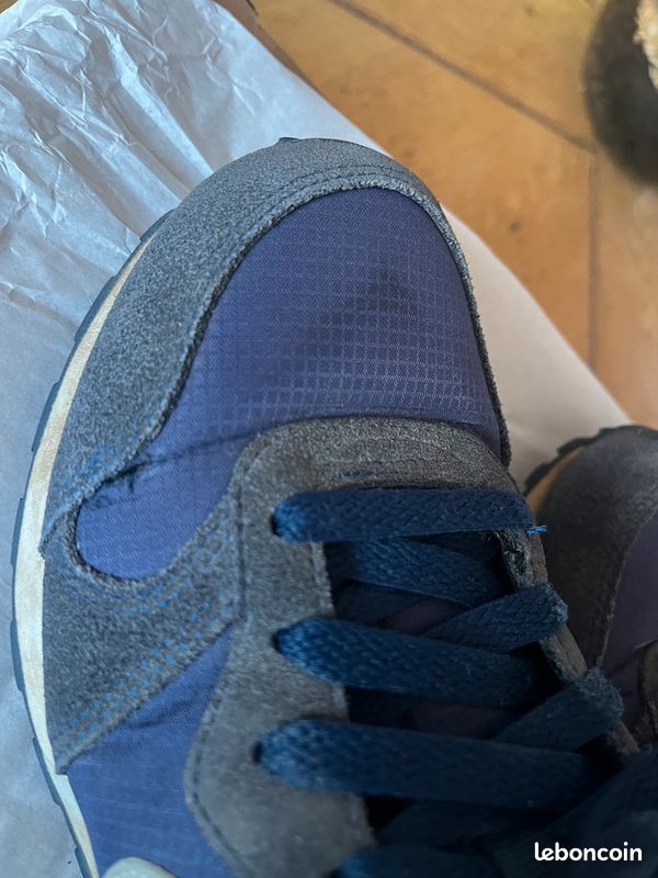 Chaussures femme Nike pointure 37,5 (image 2)