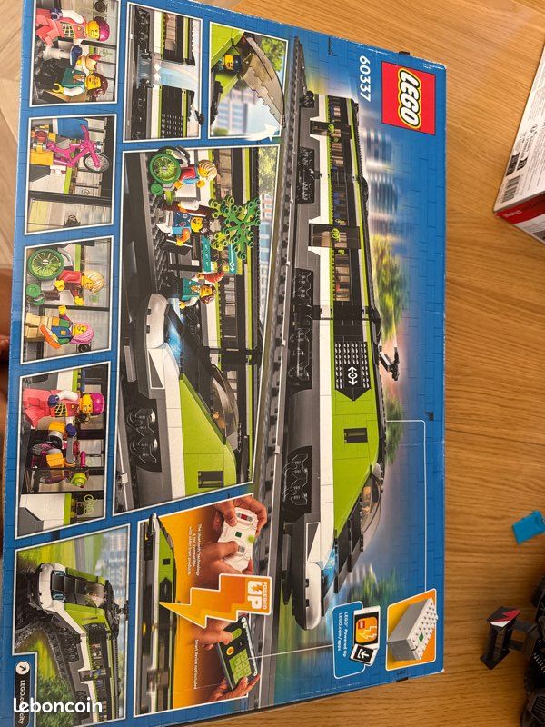 Train LEGO city (image 2)