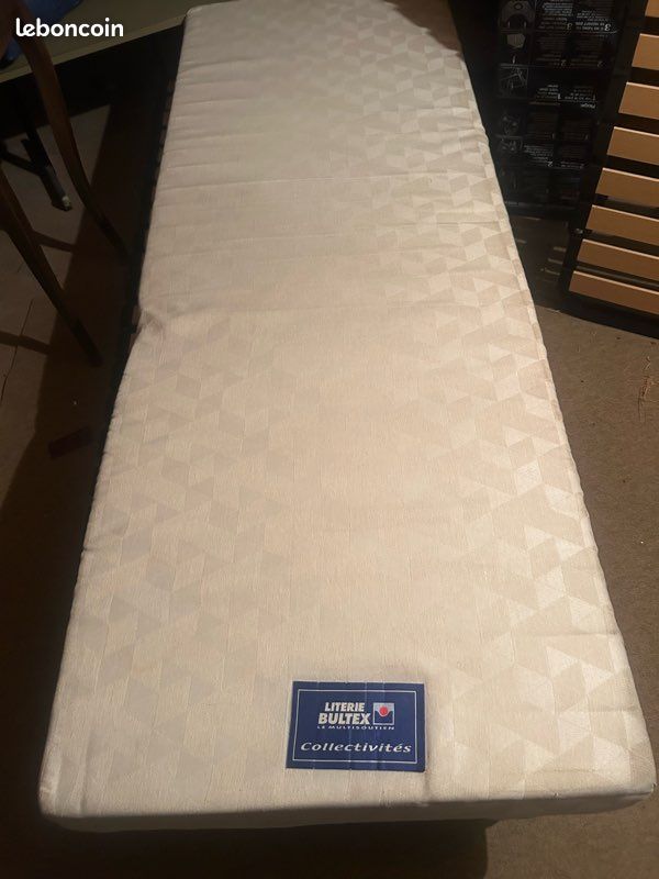 2 Sommiers et 2 matelas les deux (image 2)