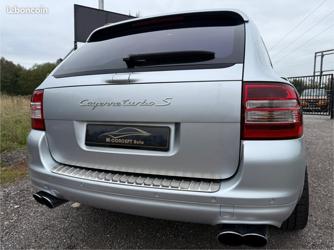 PORSCHE CAYENNE 4,5 TURBO S 521 ch 5P BVA - Financement à partir de 299e/Mois (image 6)