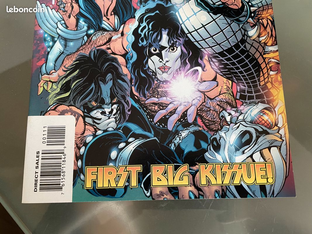 Kiss #1-2 (Dark Horse) J. Scott Campbell Cover (image 4)
