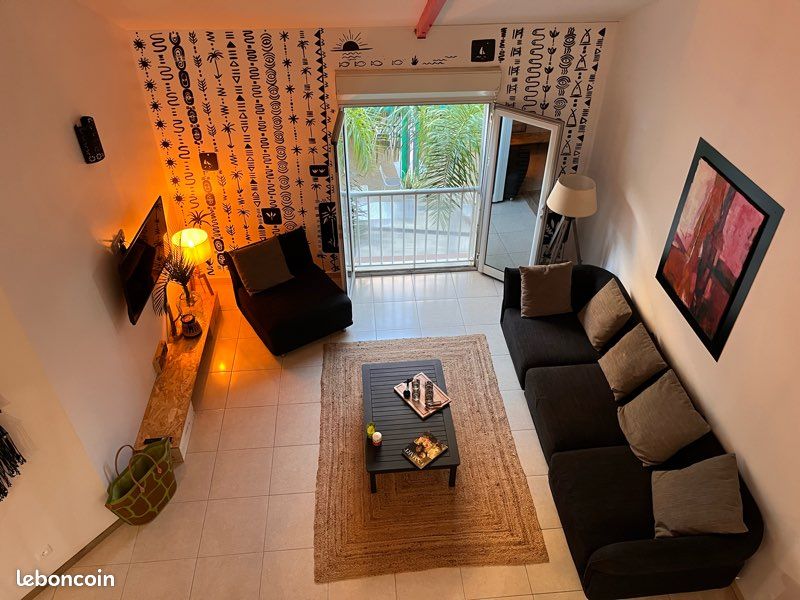 Appartement 3 pièces 80 m² · à Saint-François · 80 m² · 1 250 €/mois
