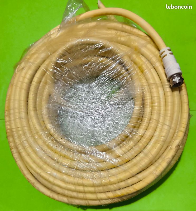 Câble coaxial avec prise satellite intégrée - 20 à 25 m dans emballage origine (image 2)