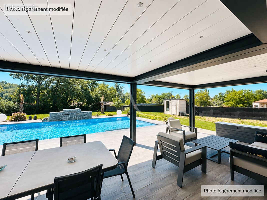 Propriété 7 pièces 175 m² (image 9)