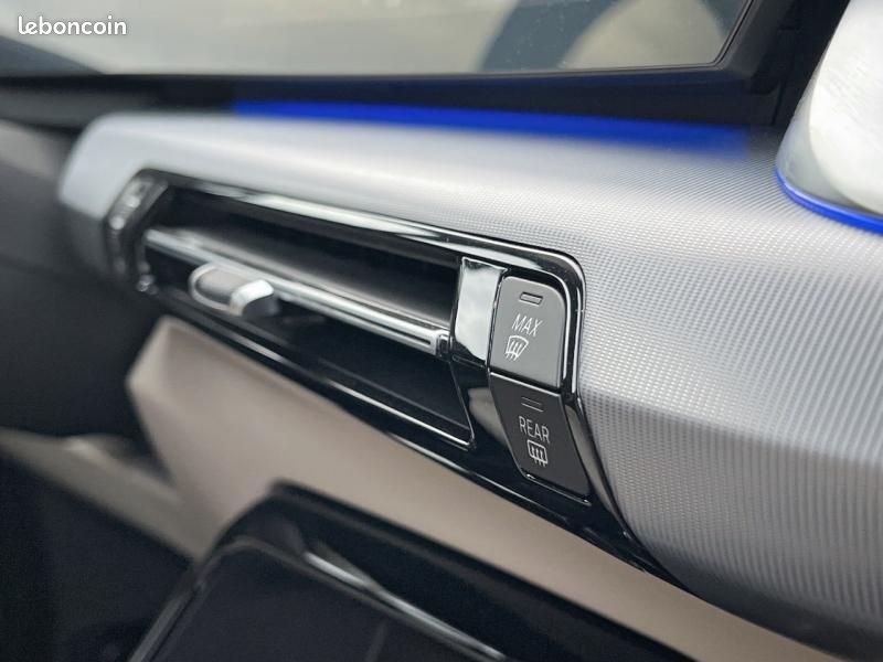 Bmw X1 ixDrive30 313ch xLine (image 25)
