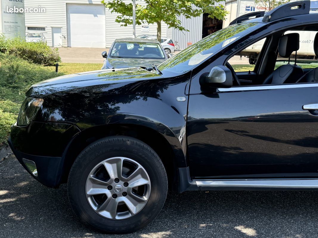 DACIA Duster 1.2l 125ch Ambiance 4X2 Garantie 6 Mois (image 8)