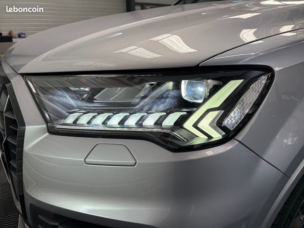 AUDI Q7 55 TFSI e 380 Tiptronic 8 Quattro Avus Extended - SUIVI AUDI - TOIT OUVRANT - BO - CAM 360 - CHAUFFA (image 30)