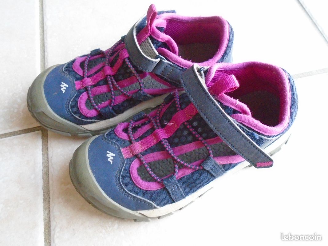 Chaussures sandales d'été à scratchs taille 30 marque quechua état neuve (image 7)