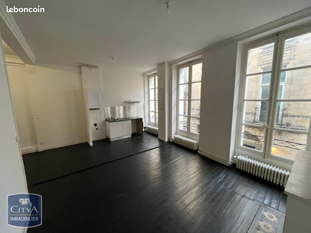 Appartement 2 pièces 83 m² · à Bordeaux · 83 m² · 958 €/mois