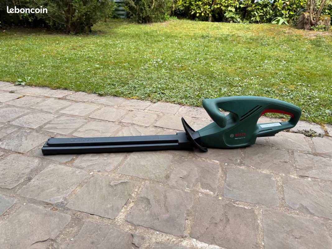 Taille-haie sans fil Bosch (image 2)