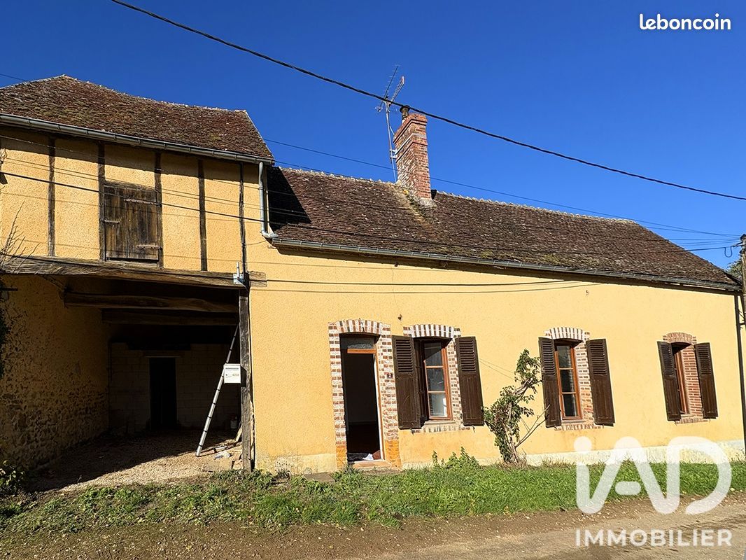 Maison 5 pièces 120 m² · à Mézilles · 120 m² · 55 000 €