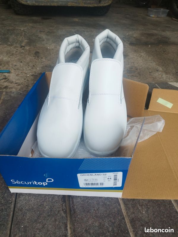 Chaussures de sécurité neuves 44 (image 1)
