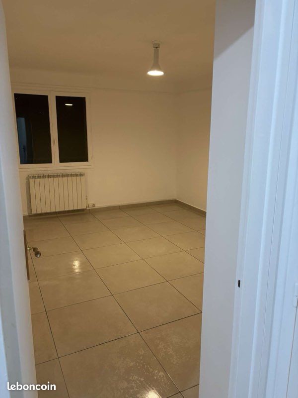 Appartement 2 pièces 60 m² · à Le Péage-de-Roussillon · 60 m² · 600 €