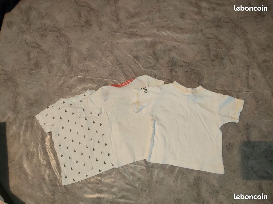 Vetements bébé Lot de 3 hauts t shirt Petit Bateau 6 mois (image 1)